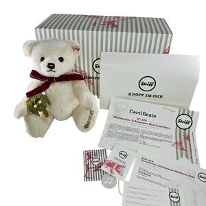 Steiff Hammacher Schlemmer Mistletoe Bear No. 306 Limited Edition 2021 Musical R